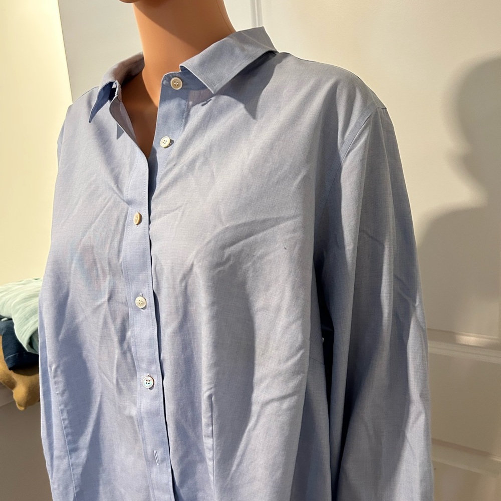 Talbots womens size 18 shirt Light blue barely worn